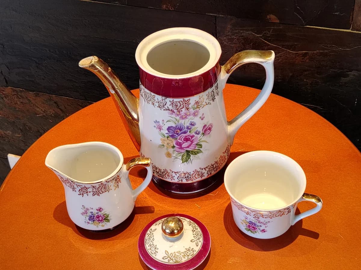 JUEGO DE TE DE PORCELANA