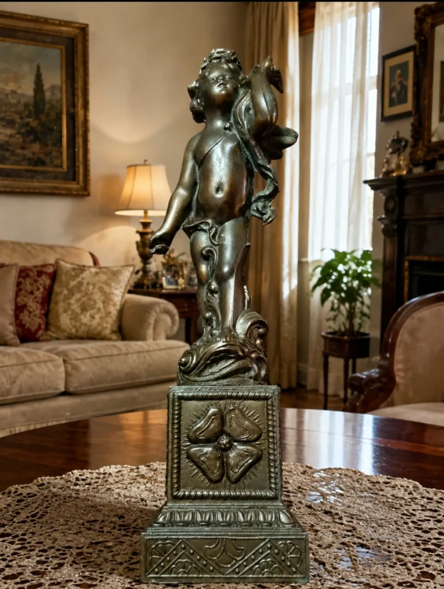 ANGEL EN BRONCE ANTIGUO EN BUEN ESTADO DE LOS AÑOS 60S