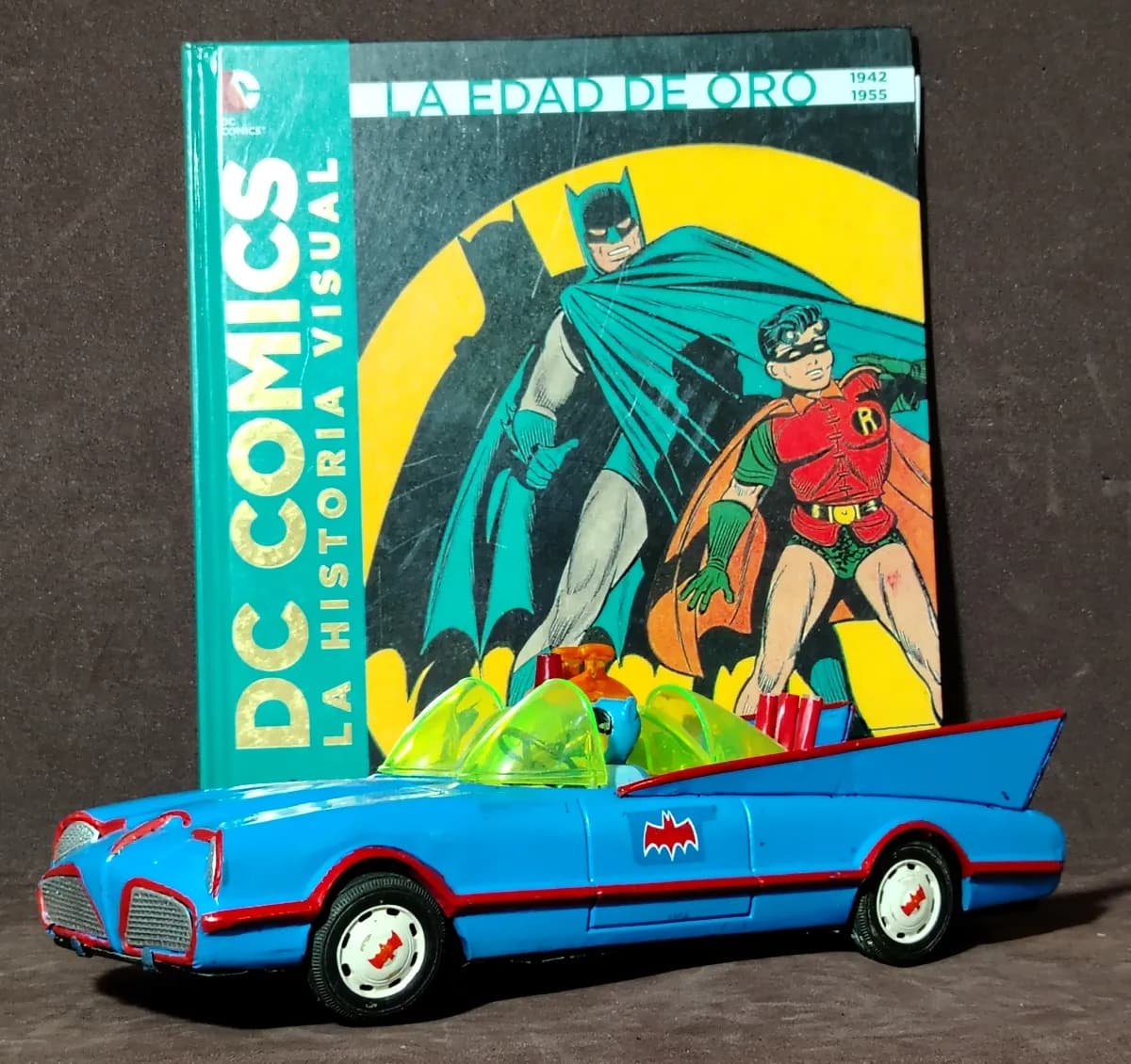 BATIMOVIL DE HOJA LATA JAPONES A PILAS FINALES DE LOS 60S FUNCIONANDO