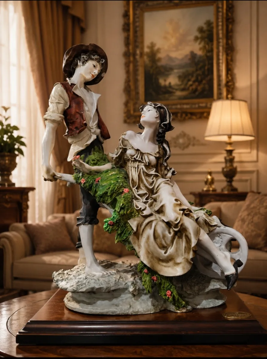FIGURA ITALIANA VINTAGE CAPODIMONTE